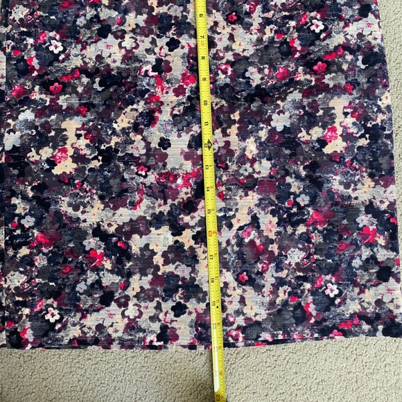 Talbots pencil skirt 4P - Picture 8 of 9